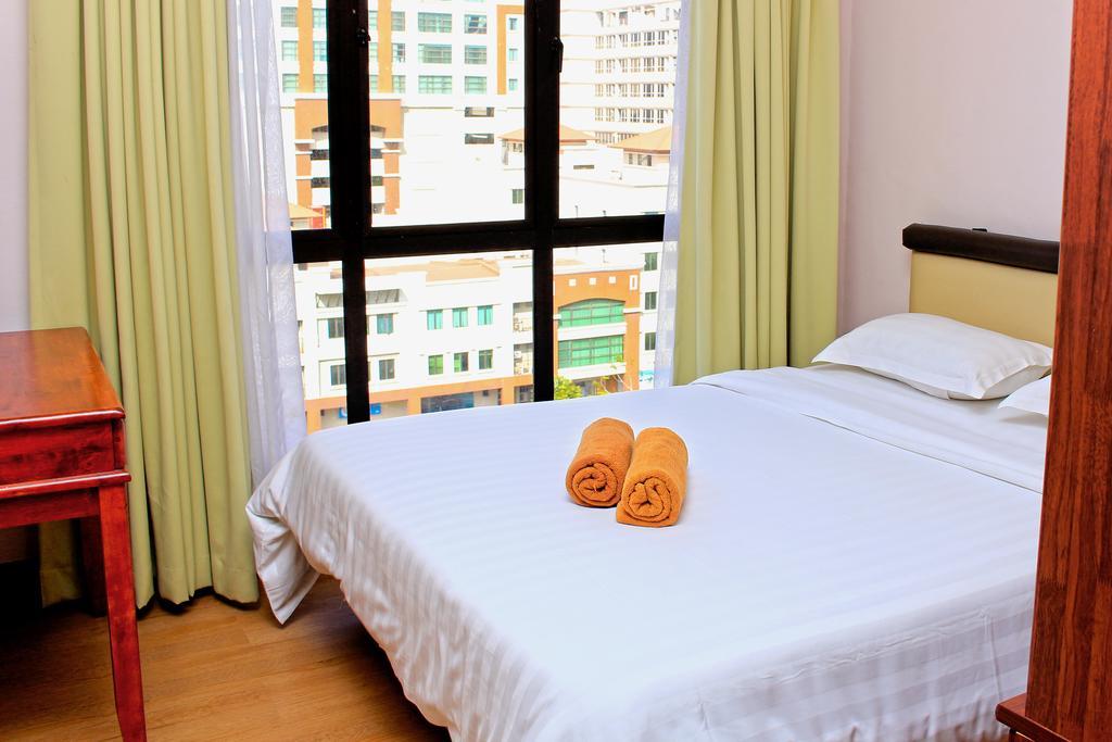 Marina Court Kota Kinabalu-Stay And Get Cash Rebate מראה חיצוני תמונה