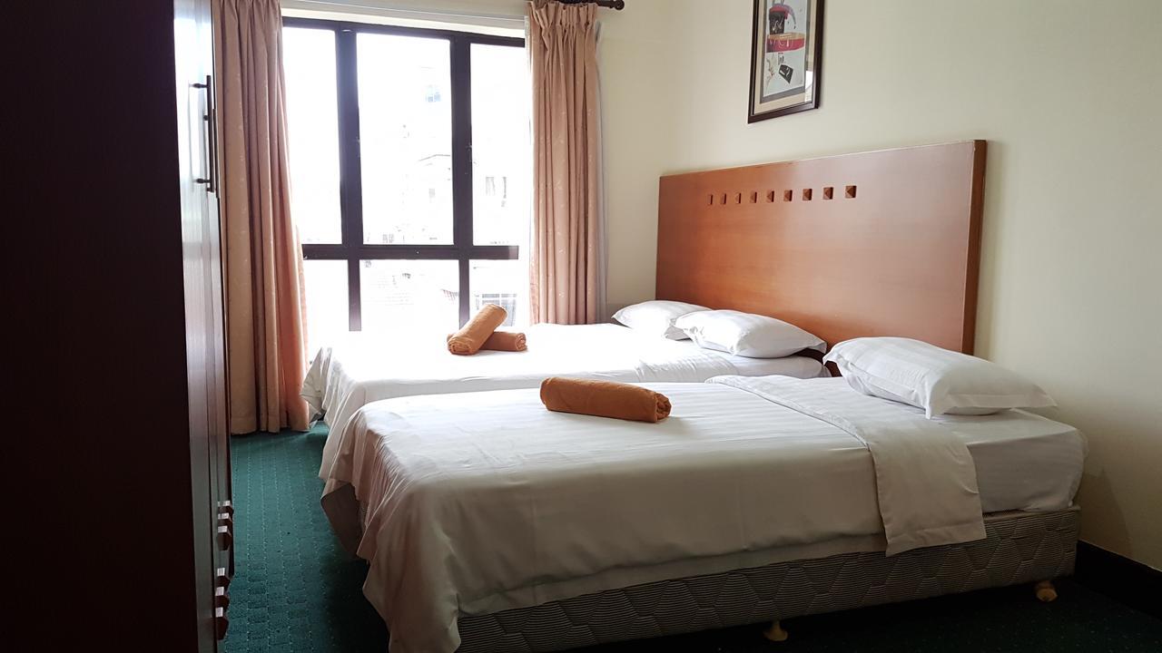 Marina Court Kota Kinabalu-Stay And Get Cash Rebate מראה חיצוני תמונה